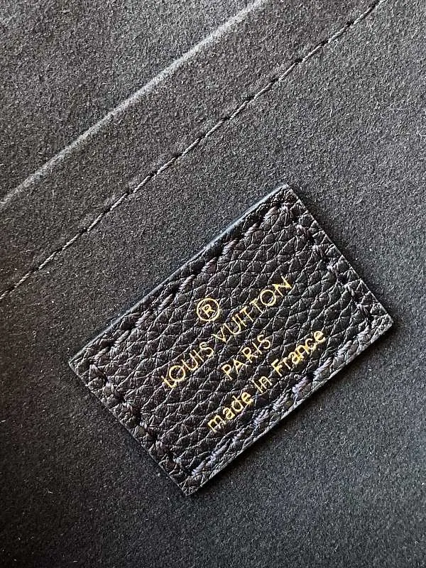All Categories Official Website "Brand Women's Bags" Women's Bags 💙 LV 2026 New LV Crossbody Bag