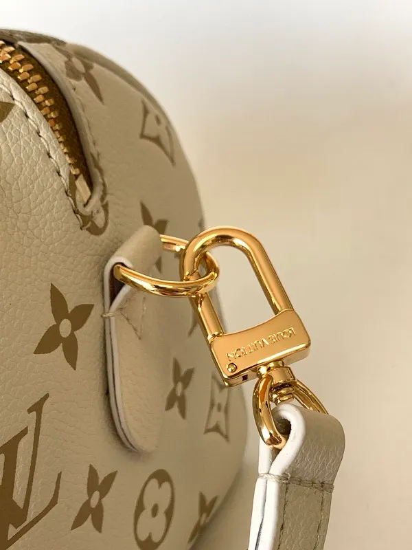 All Categories Official Website "Brand Women's Bags" Women's Bags 💙 LV 2026 New LV Crossbody Bag