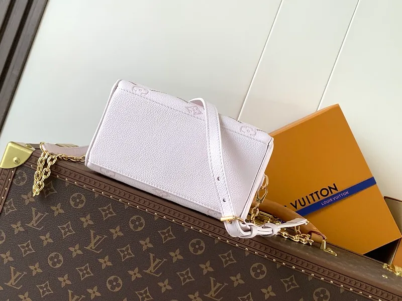 All Categories Official Website "Brand Women's Bags" Women's Bags 💙 LV 2026 New LV Crossbody Bag