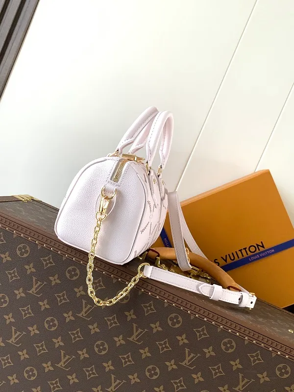 All Categories Official Website "Brand Women's Bags" Women's Bags 💙 LV 2026 New LV Crossbody Bag