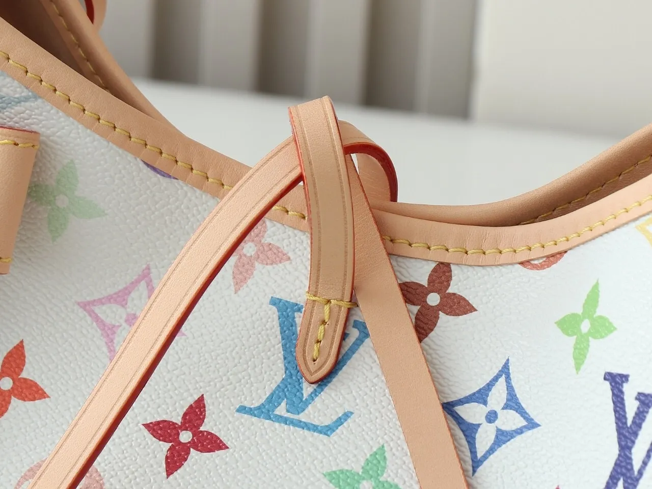 All categories Official website "Brand Women's Bags" Women's Bags 💙 LV 2025 new LV armpit bag
