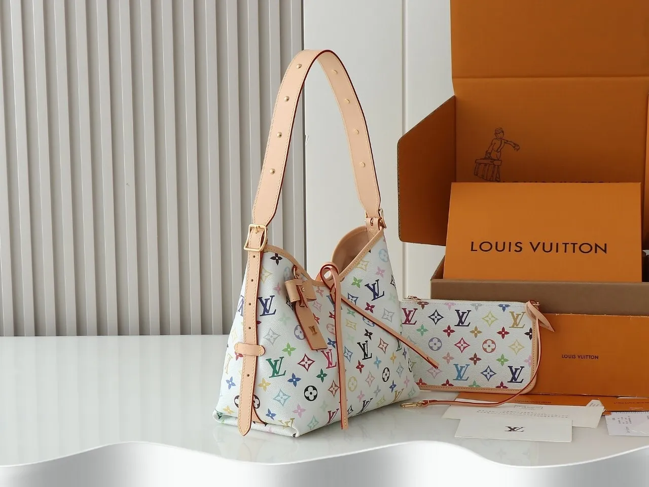 All categories Official website "Brand Women's Bags" Women's Bags 💙 LV 2025 new LV armpit bag