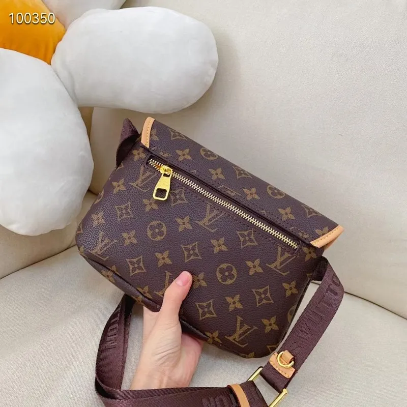 All categories Official website "Brand Women's Bags" Women's Bags 💙 LV fine imitation LV, high imitation LV bags, LV crossbody bags, 2023 official latest version LV cowhide crossbody bags, LV bag factory, recommended bags, size: 25-4-17CM