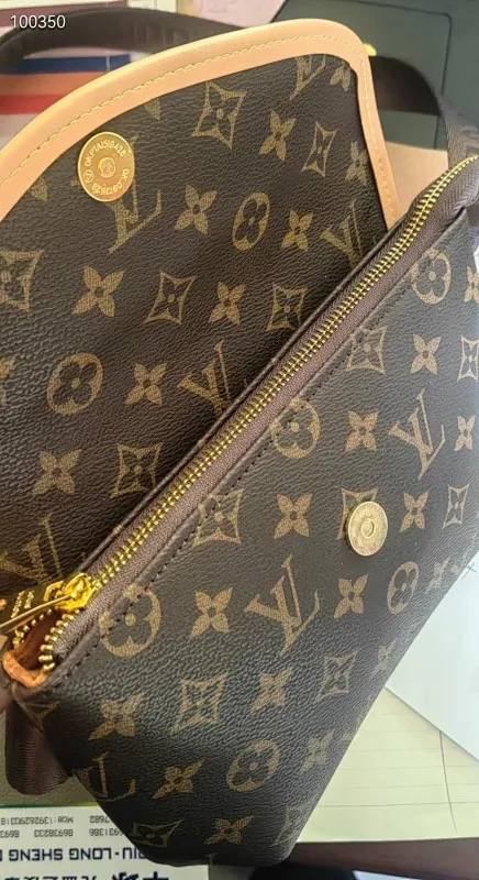 All categories Official website "Brand Women's Bags" Women's Bags 💙 LV fine imitation LV, high imitation LV bags, LV crossbody bags, 2023 official latest version LV cowhide crossbody bags, LV bag factory, recommended bags, size: 25-4-17CM