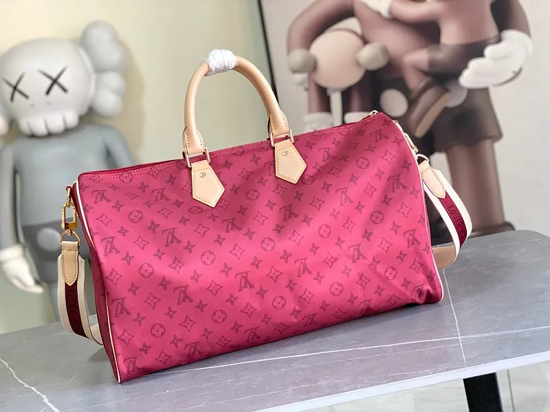 All categories 💚 Authentic bags 💚 LV LV new travel bag