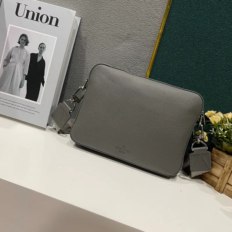 All Categories Official Website "Brand Women's Bags" Women's Bags 💙 LV 2023 New LV Crossbody Bag