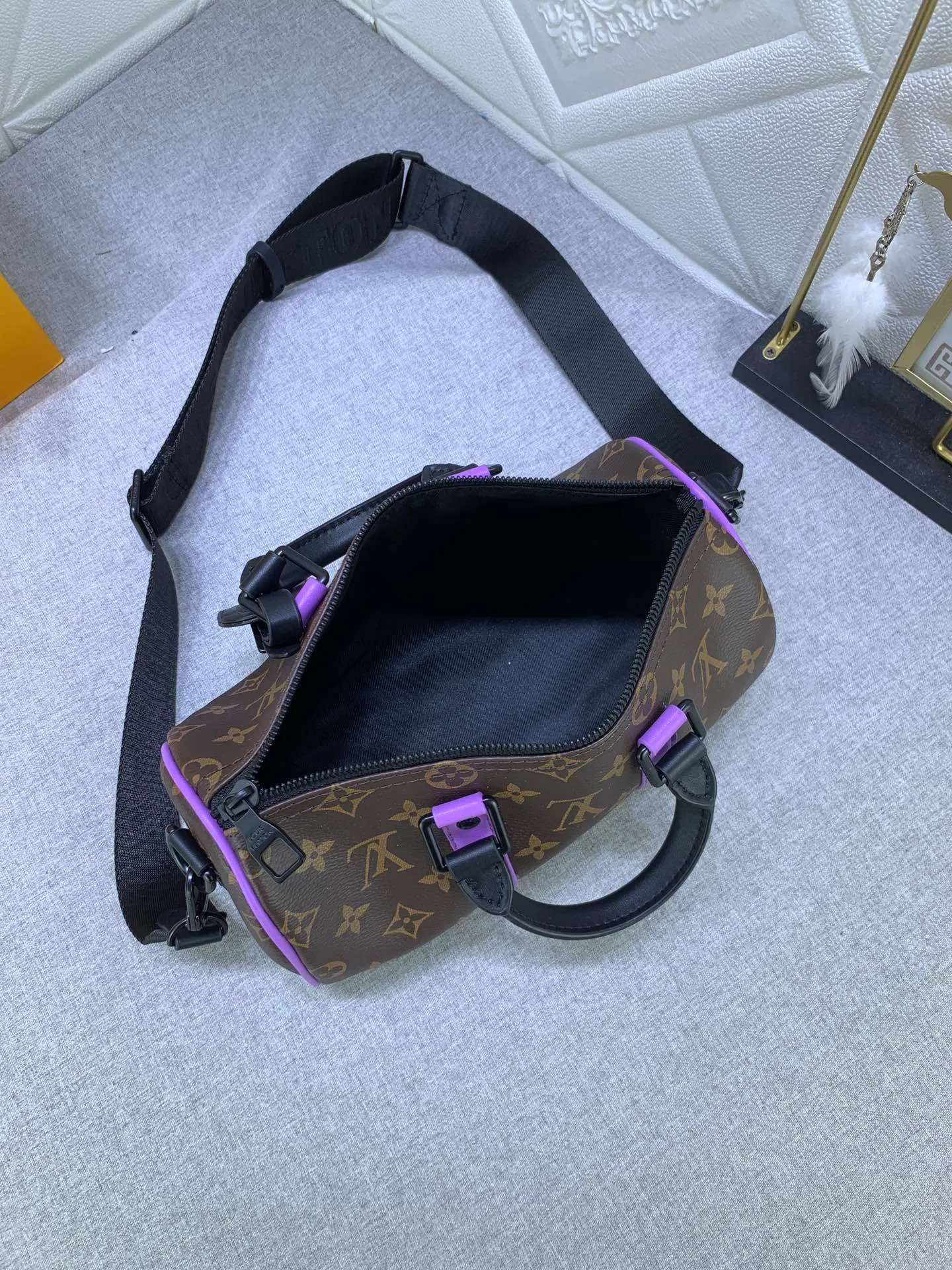 All categories Official website "Brand Women's Bags" Women's Bags 💙 LV replica LV, fine imitation LV bags, LV handbags, 2023 official latest version LV leather travel bag, bag factory, original material, size: 25-15-11CM