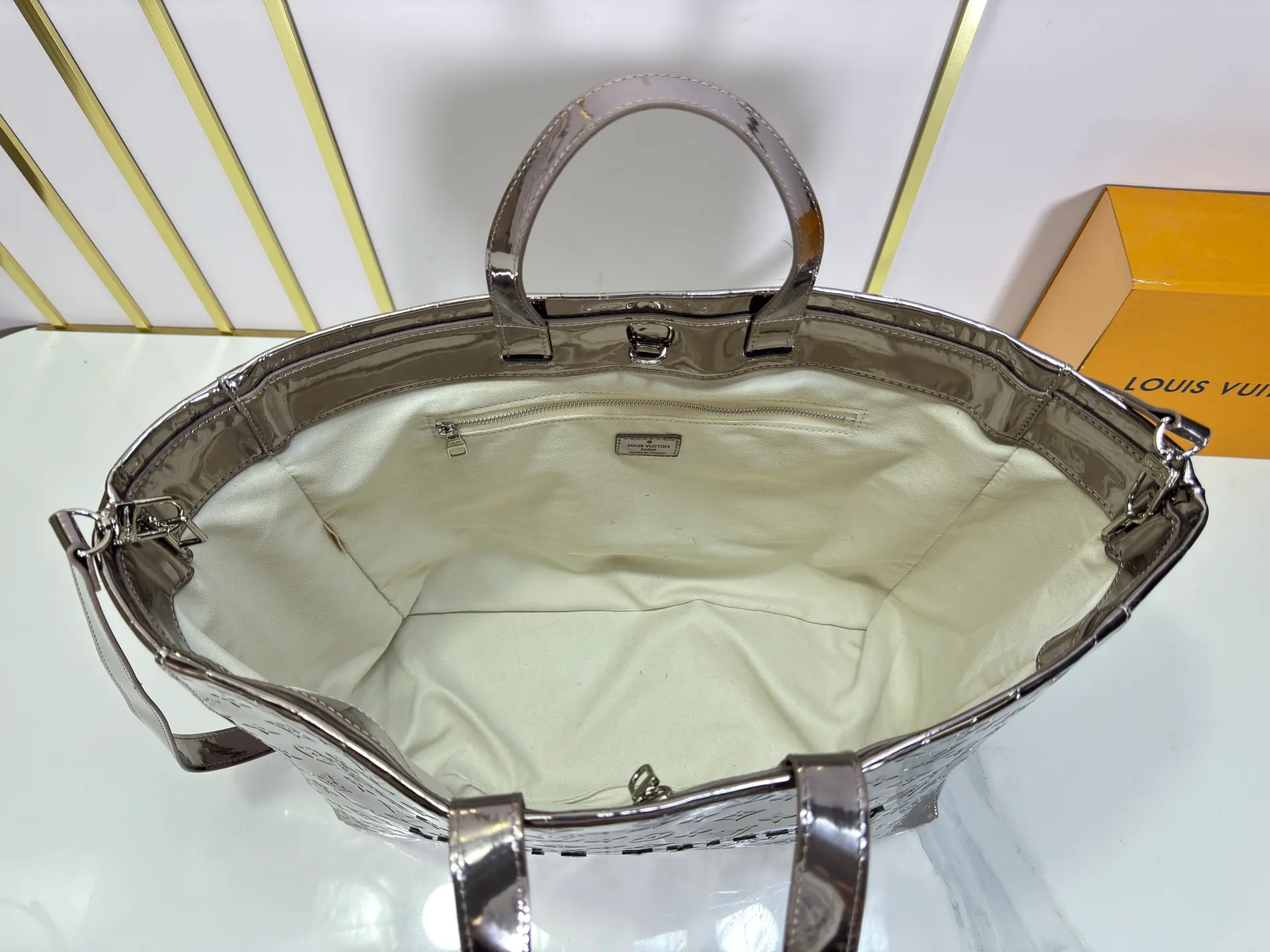 All Categories Official Website "Brand Women's Bags" Women's Bags 💙 LV 2026 New LV Handbags