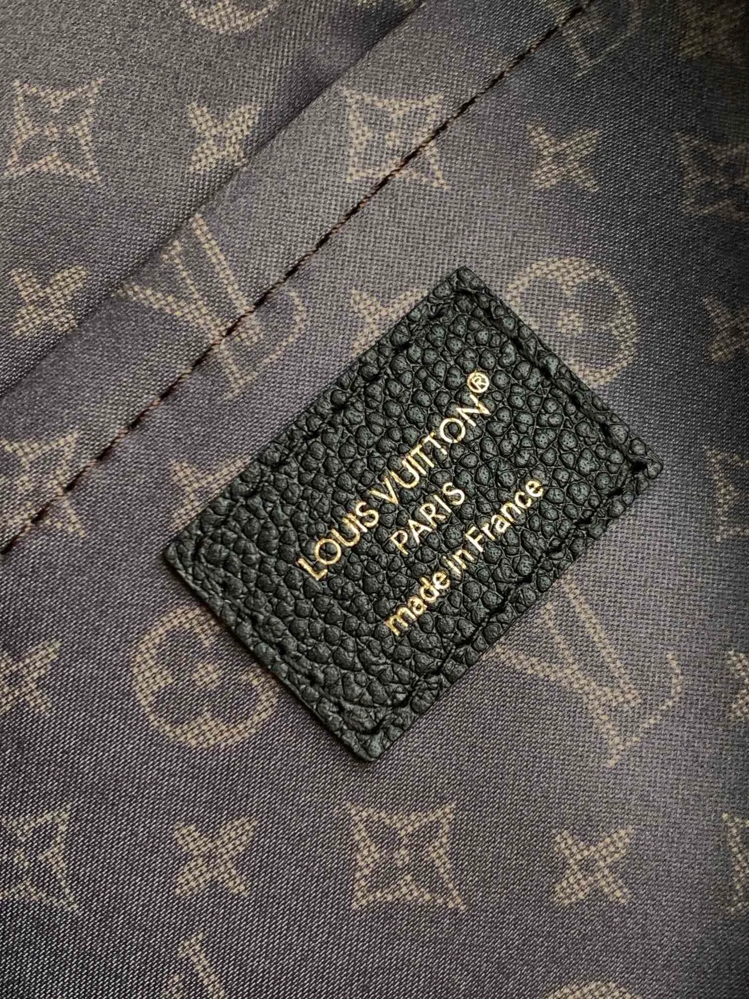 All Categories Official Website "Brand Women's Bags" Women's Bags 💙 LV 2026 New LV Crossbody Bag