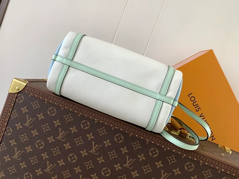 All Categories Official Website "Brand Women's Bags" Women's Bags 💙 LV 2026 New LV Crossbody Bag