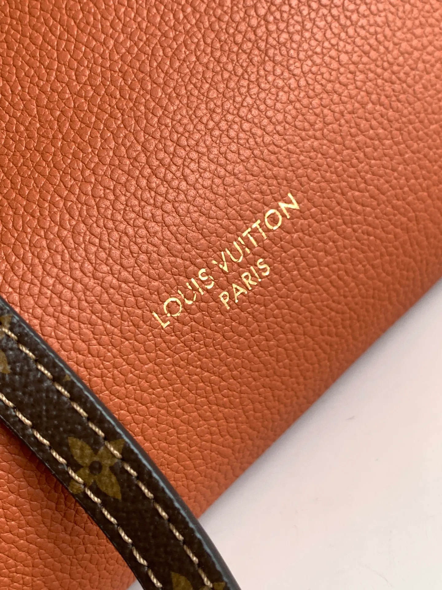 All Categories Official Website "Brand Women's Bags" Women's Bags 💙 LV 2026 New LV Crossbody Bag