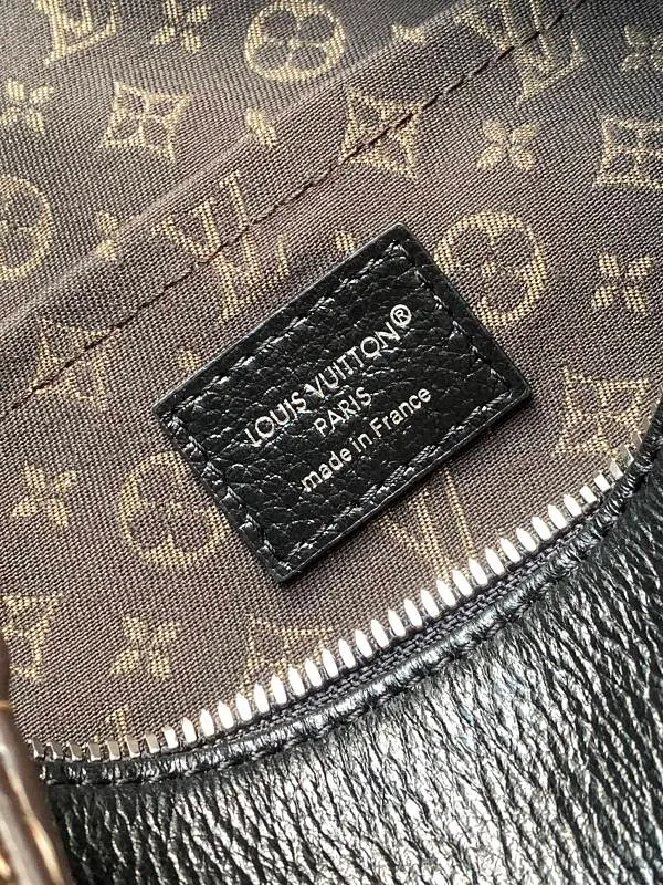 All Categories Official Website "Brand Women's Bags" Women's Bags 💙 LV 2026 New LV Crossbody Bag