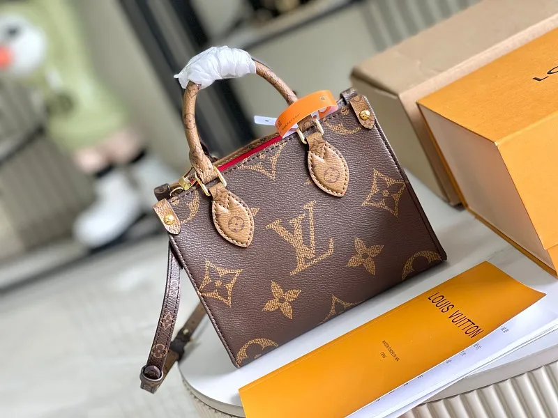 All Categories 💚 Authentic Grade Bags 💚 LV 2026 New LV Top Replica Crossbody Shoulder Bag