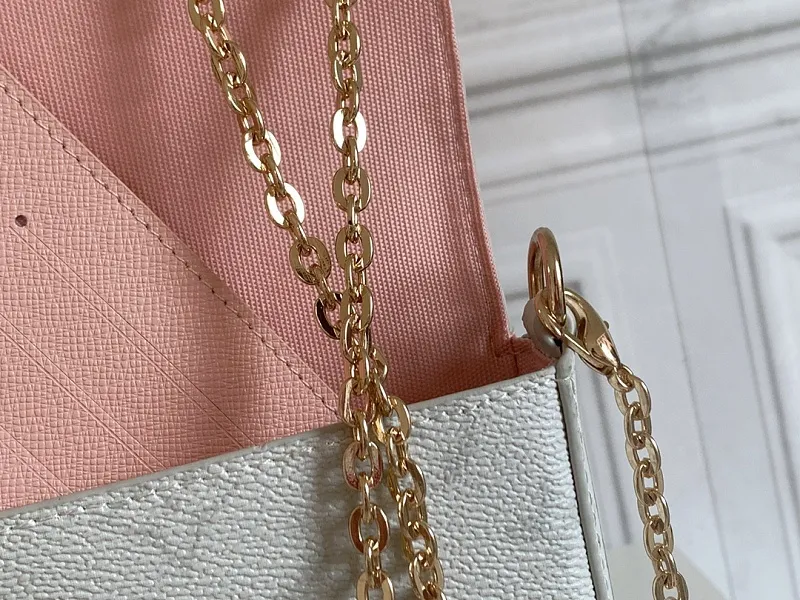 All Categories Official Website "Brand Women's Bags" Women's Bags 💙 LV 2026 New LV Classic Three-in-One Crossbody Bag
