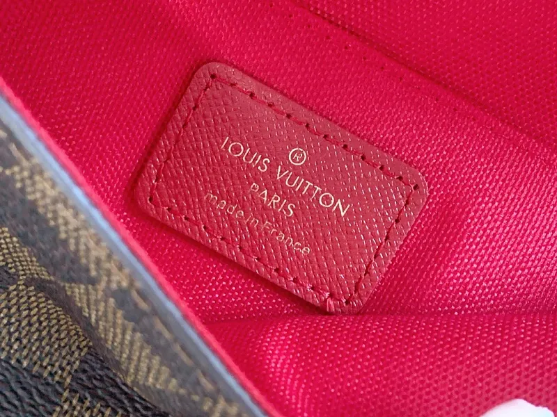 All Categories Official Website "Brand Women's Bags" Women's Bags 💙 LV 2026 New LV Classic Three-in-One Crossbody Bag