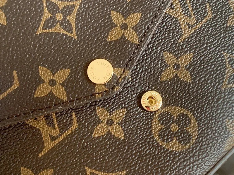 All Categories Official Website "Brand Women's Bags" Women's Bags 💙 LV 2026 New LV Classic Three-in-One Crossbody Bag