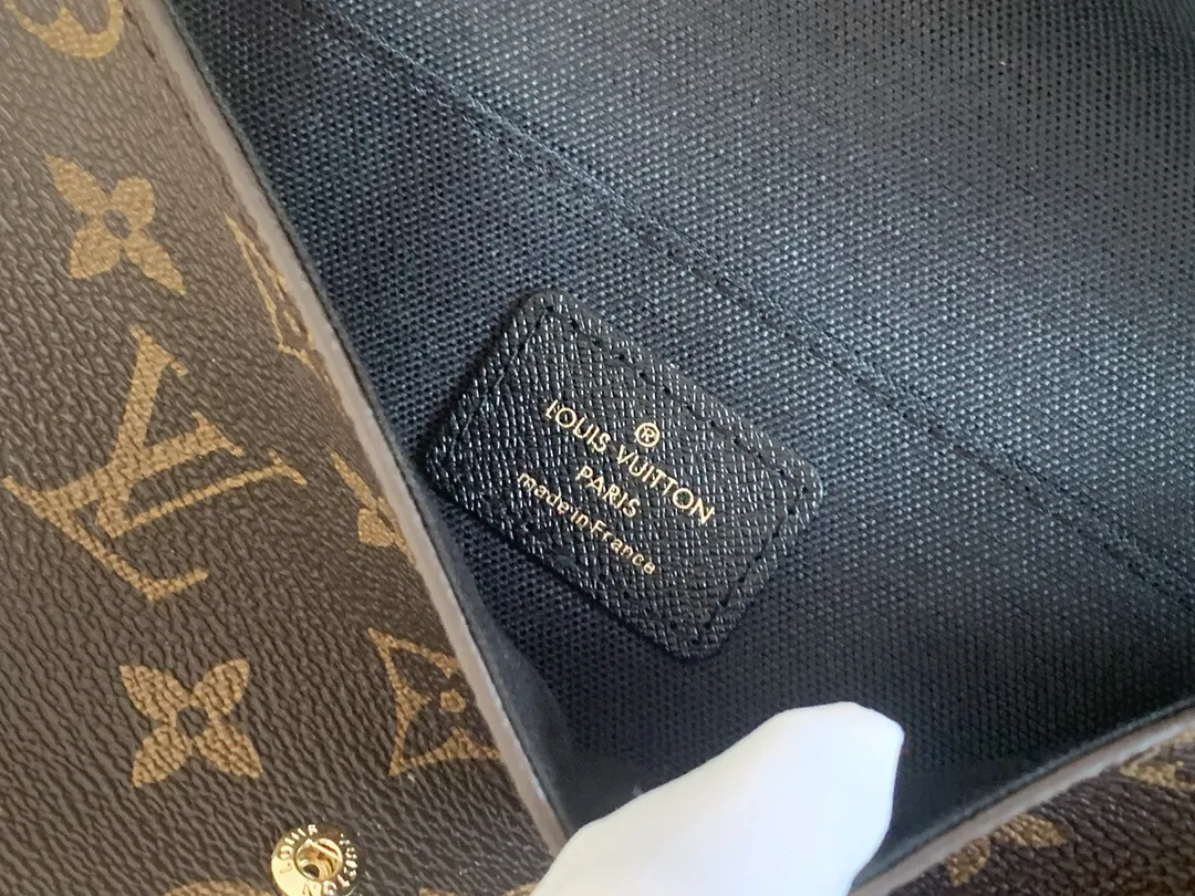 All Categories Official Website "Brand Women's Bags" Women's Bags 💙 LV 2026 New LV Classic Three-in-One Crossbody Bag