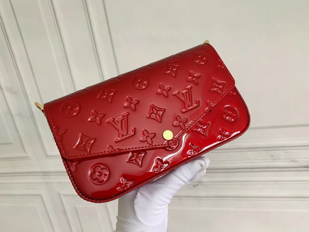 All Categories Official Website "Brand Women's Bags" Women's Bags 💙 LV 2026 New LV Classic Three-in-One Crossbody Bag