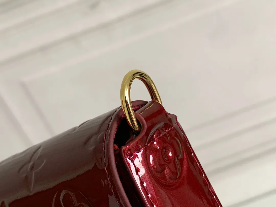 All Categories Official Website "Brand Women's Bags" Women's Bags 💙 LV 2026 New LV Classic Three-in-One Crossbody Bag