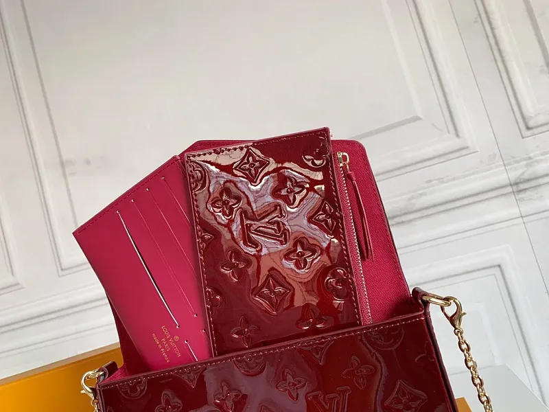 All Categories Official Website "Brand Women's Bags" Women's Bags 💙 LV 2026 New LV Classic Three-in-One Crossbody Bag