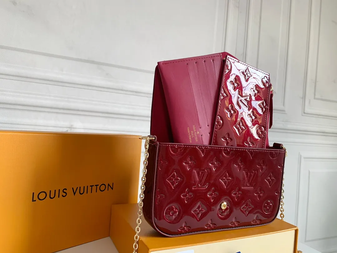 All Categories Official Website "Brand Women's Bags" Women's Bags 💙 LV 2026 New LV Classic Three-in-One Crossbody Bag