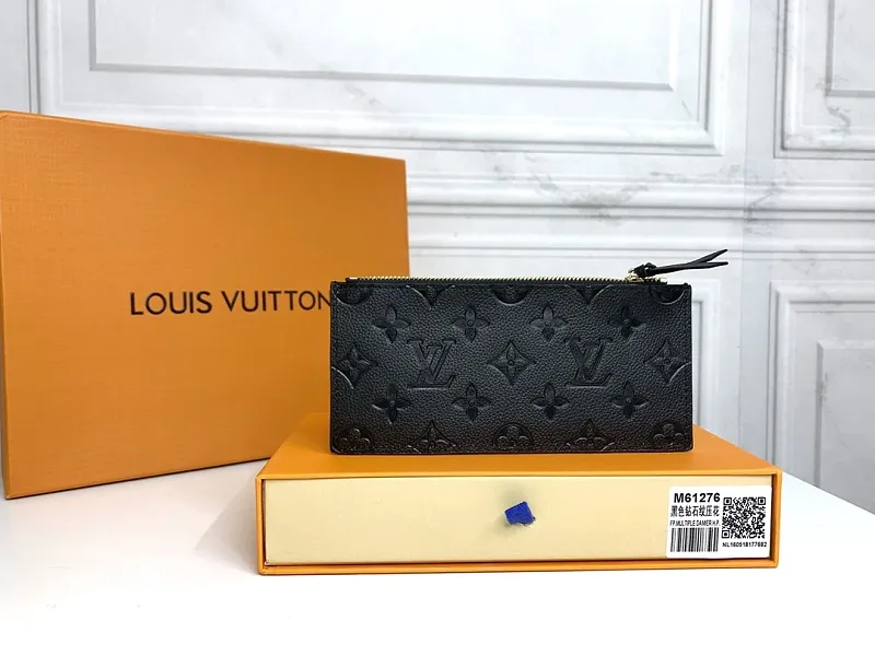 All Categories Official Website "Brand Women's Bags" Women's Bags 💙 LV 2026 New LV Classic Three-in-One Crossbody Bag