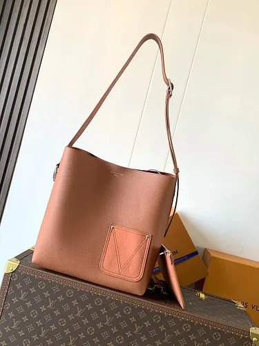 All Categories Official Website "Brand Women's Bags" Women's Bags 💙 LV 2026 Official Website New LV Crossbody Bag