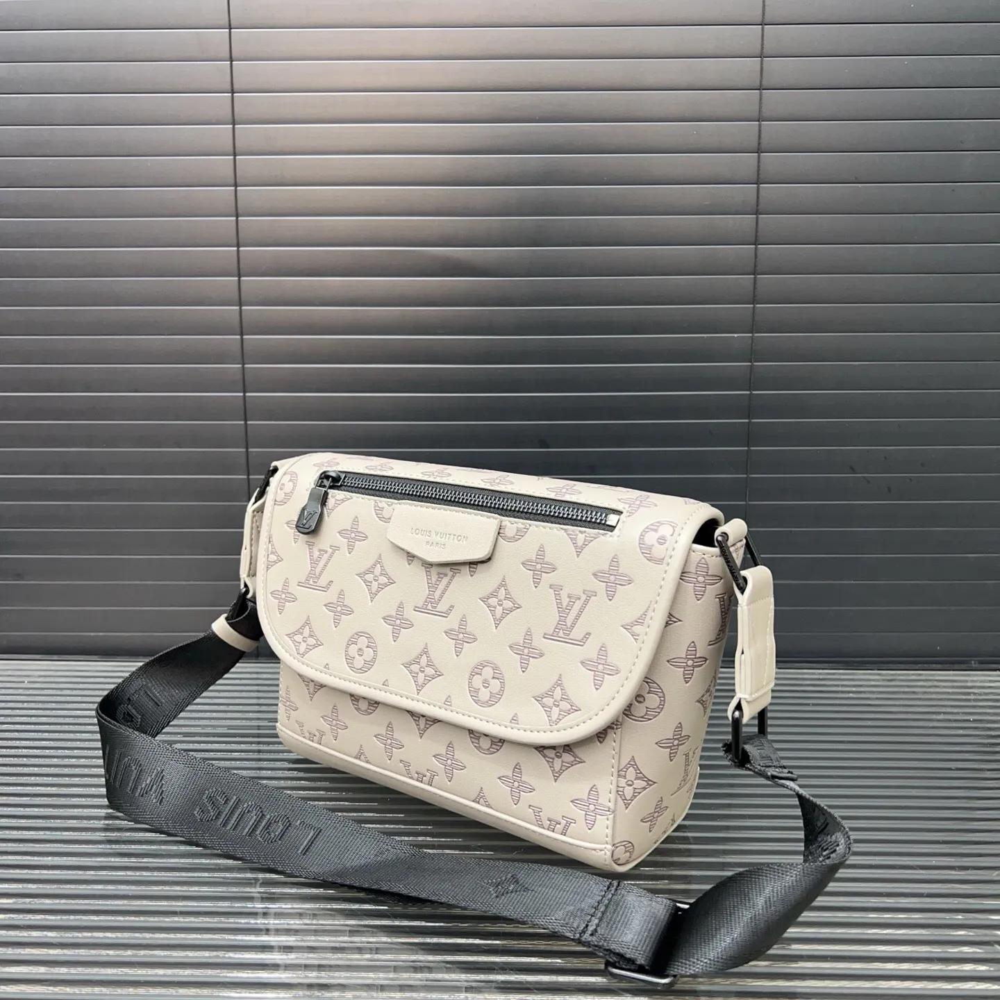 All Categories Official Website "Brand Women's Bags" Women's Bags 💙 LV 2025 New LV Crossbody Bag