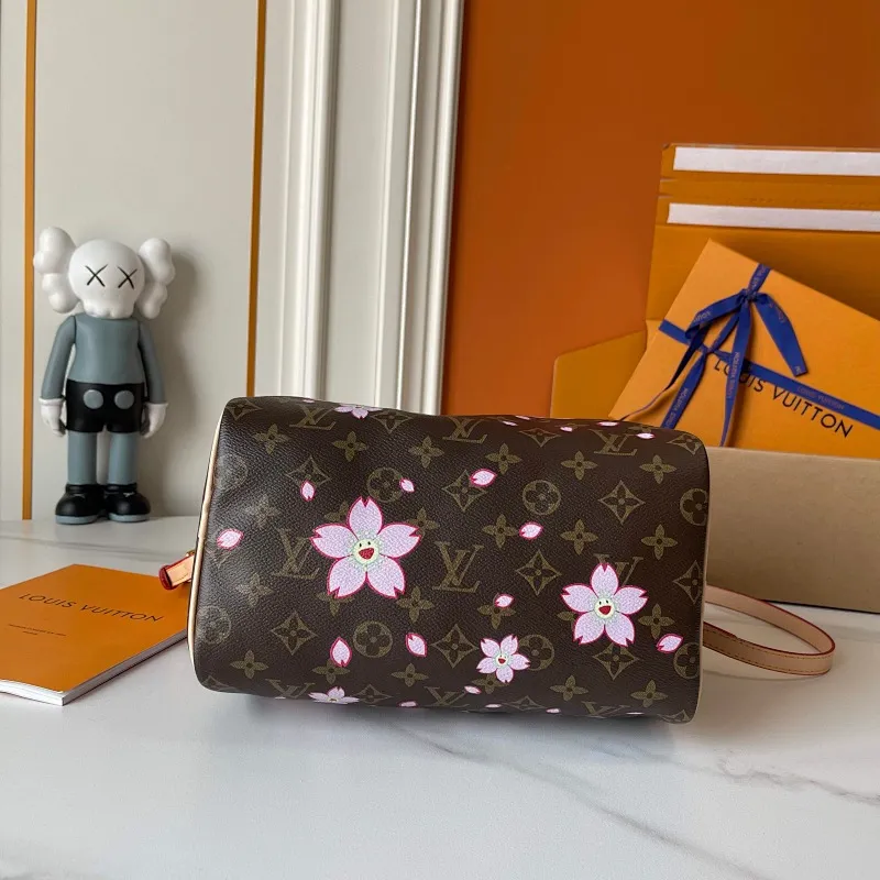 All Categories Official Website "Brand Women's Bags" Women's Bags 💙 LV 2025 New LV Crossbody Bag