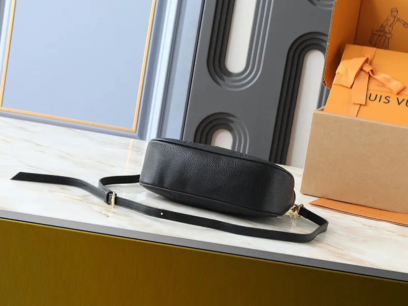 All Categories Official Website "Brand Women's Bags" Women's Bags 💙 LV 2025 New LV Crossbody Bag