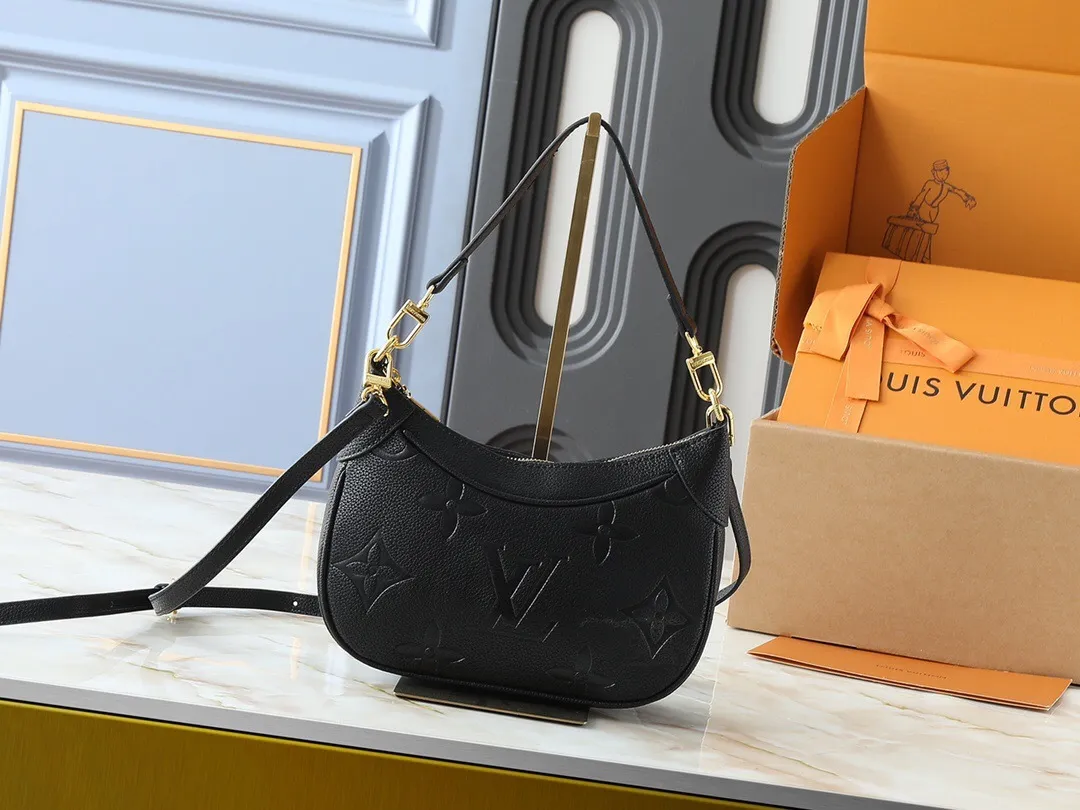 All Categories Official Website "Brand Women's Bags" Women's Bags 💙 LV 2025 New LV Crossbody Bag