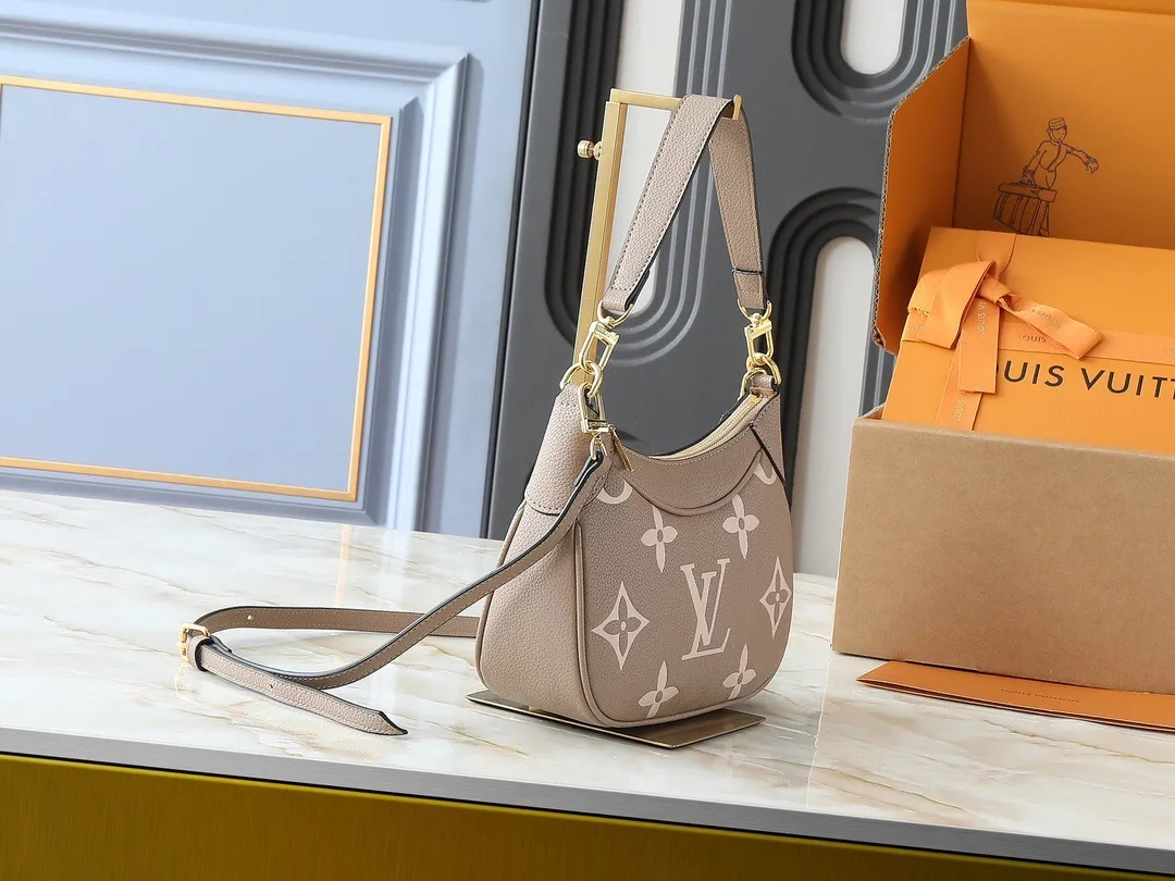 All Categories Official Website "Brand Women's Bags" Women's Bags 💙 LV 2025 New LV Crossbody Bag