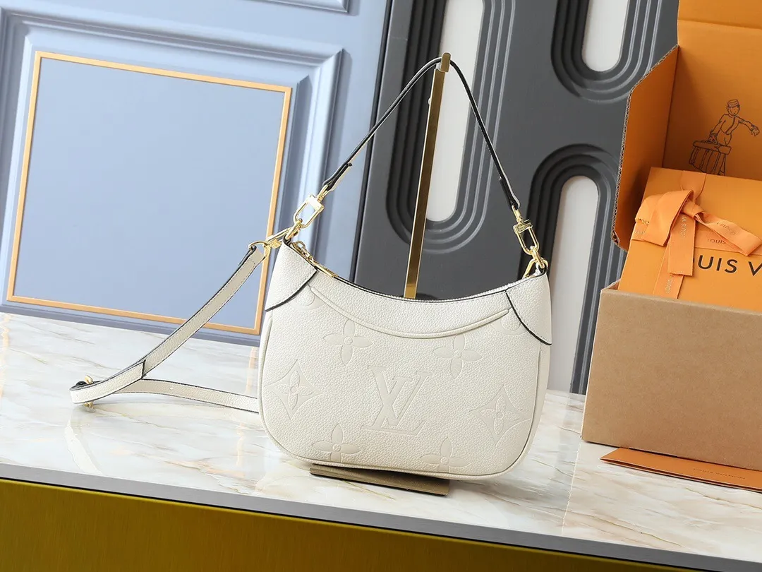 All Categories Official Website "Brand Women's Bags" Women's Bags 💙 LV 2025 New LV Crossbody Bag