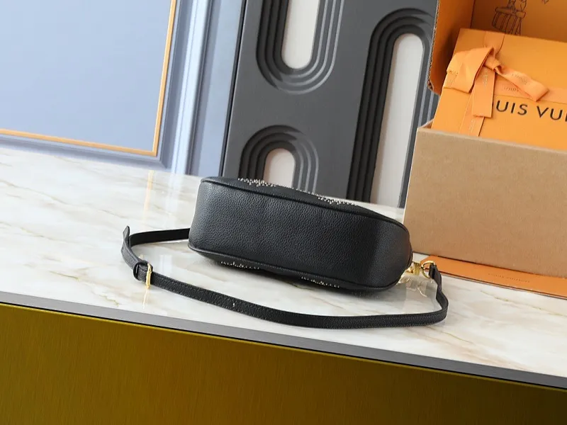 All Categories Official Website "Brand Women's Bags" Women's Bags 💙 LV 2025 New LV Crossbody Bag