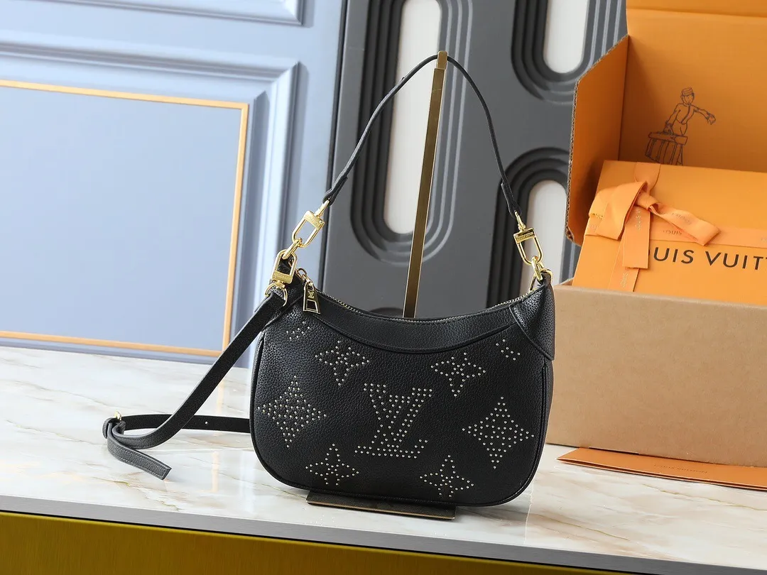 All Categories Official Website "Brand Women's Bags" Women's Bags 💙 LV 2025 New LV Crossbody Bag