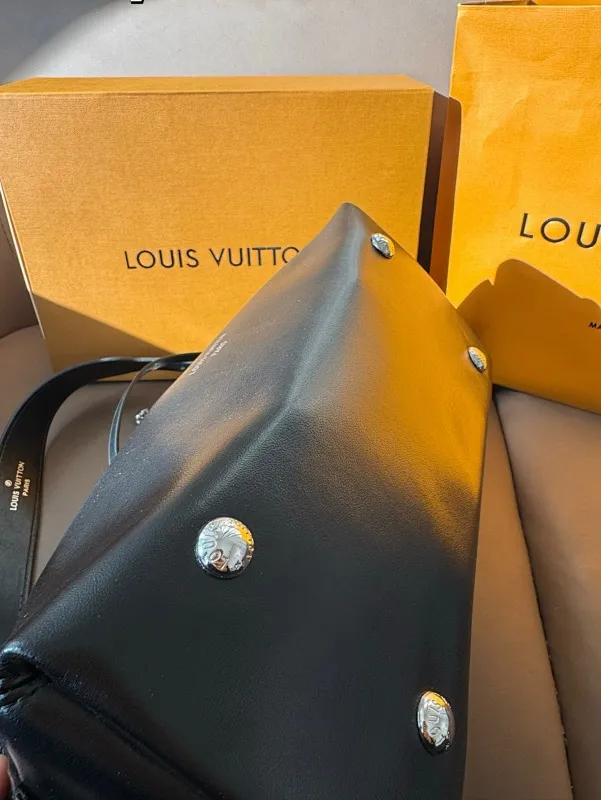 All Categories Official Website "Brand Women's Bags" Women's Bags 💙 LV 2025 New LV Crossbody Bag