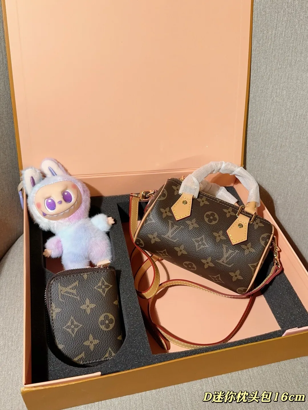 All Categories Official Website "Brand Women's Bags" Women's Bags 💙 LV 2025 New LV Box Mini Pillow Bag