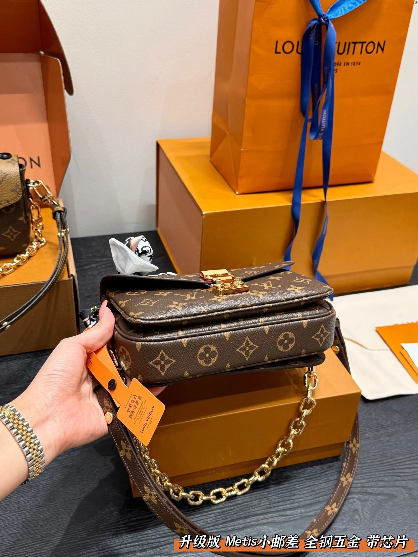 All Categories Official Website "Brand Women's Bags" Women's Bags 💙 LV 2025 New LV Crossbody Bag
