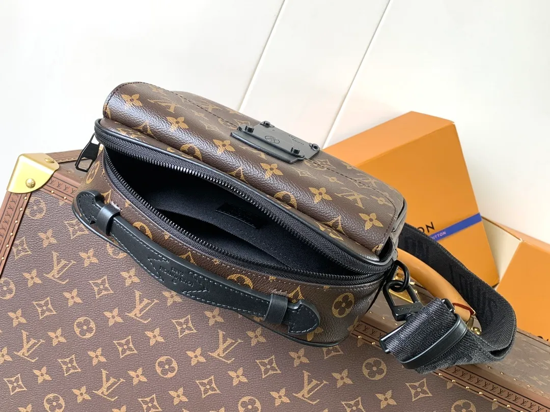 All Categories Official Website "Brand Women's Bags" Women's Bags 💙 LV 2026 New LV Crossbody Bag