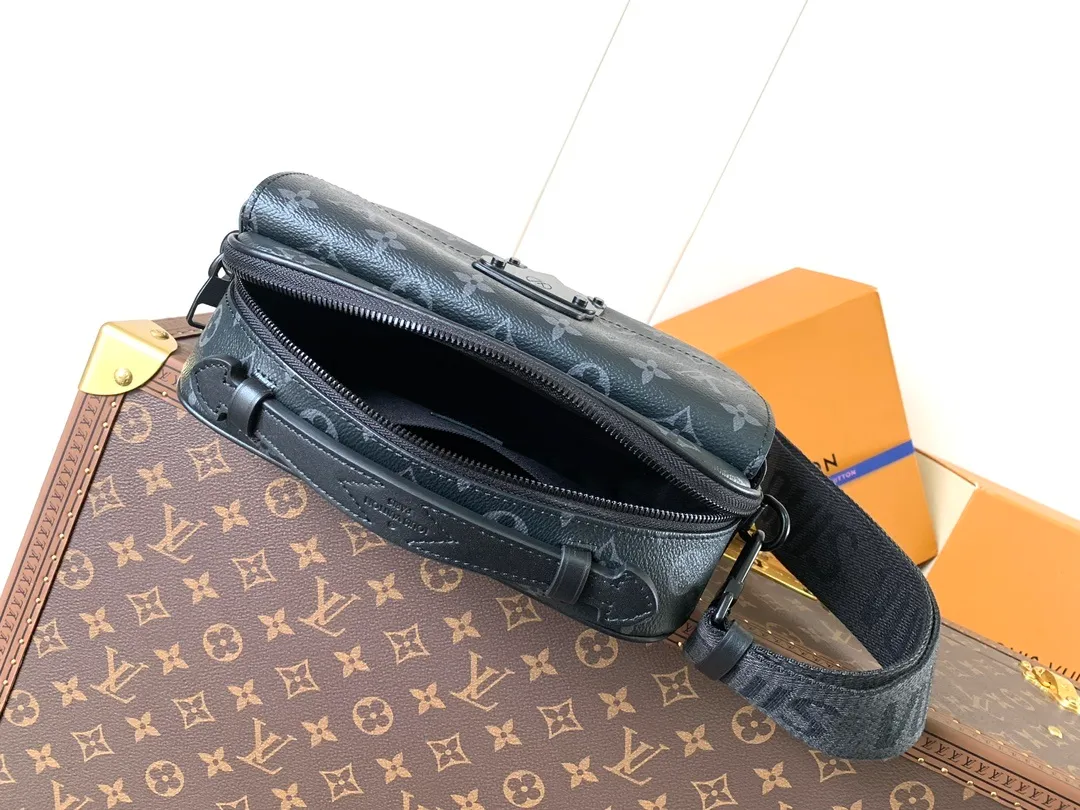 All Categories Official Website "Brand Women's Bags" Women's Bags 💙 LV 2026 New LV Crossbody Bag