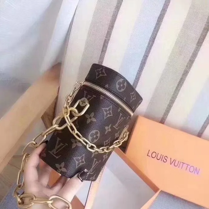 All categories Official website "Brand Women's Bags" Women's Bags 💙 LV fine imitation LV, high imitation LV bags, LV crossbody bags, 2023 official latest version LV bucket bag, LV bag factory, recommended bags, size: 11-6-16.5CM