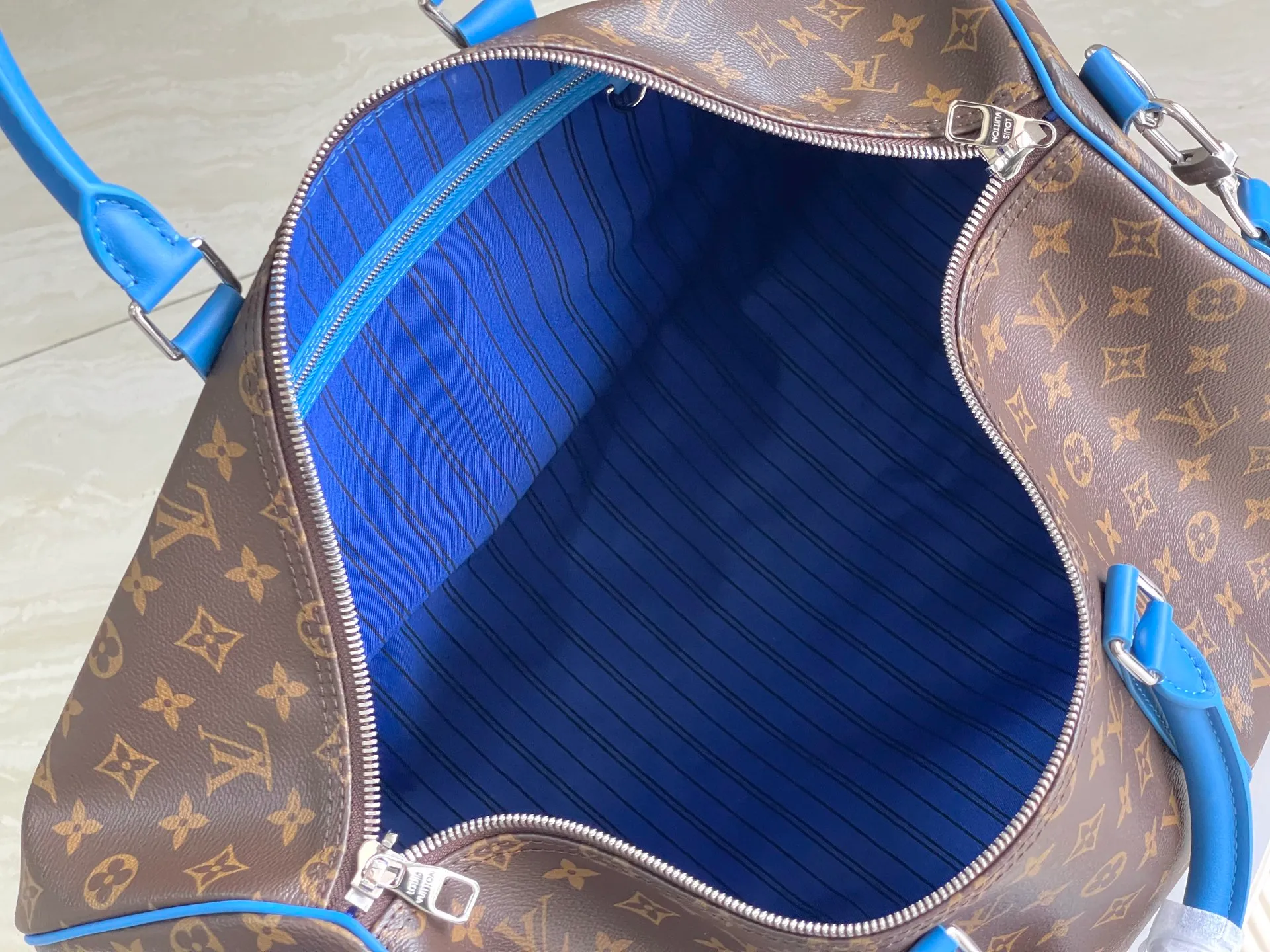 All Categories 💚 Authentic Grade Bags 💚 LV 2026 New LV Travel Bag
