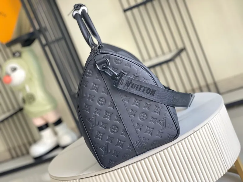 All categories 💚 Authentic bags 💚 LV 2026 new LV travel bag