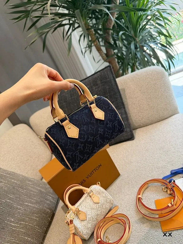All Categories Official Website "Brand Women's Bags" Women's Bags 💙 LV 2026 New LV Crossbody Bag