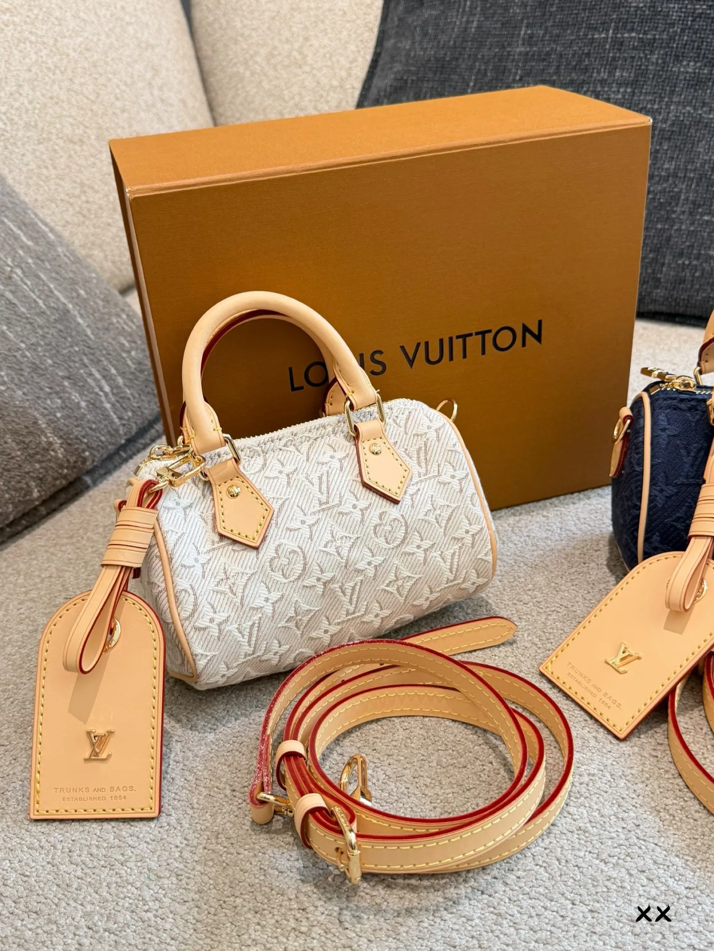 All Categories Official Website "Brand Women's Bags" Women's Bags 💙 LV 2026 New LV Crossbody Bag