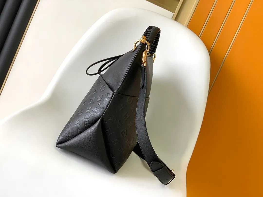 All Categories Official Website "Brand Women's Bags" Women's Bags 💙 LV 2026 New LV Crossbody Bag