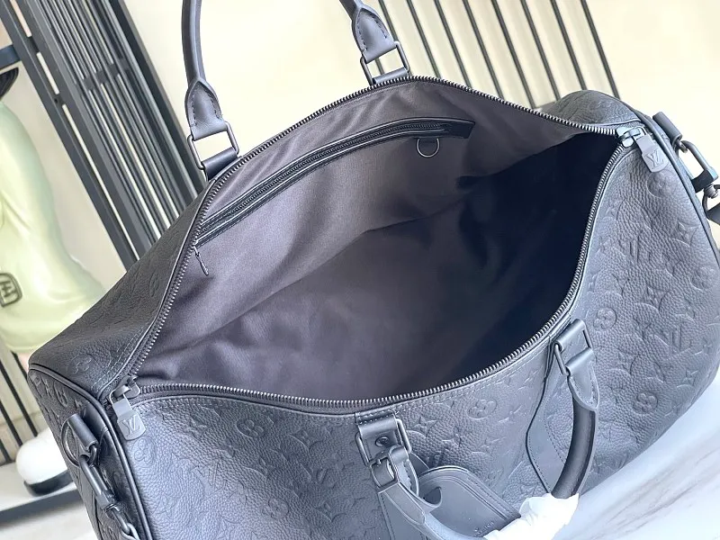 All Categories 💚 Authentic Grade Bags 💚 LV 2026 New LV Travel Bag