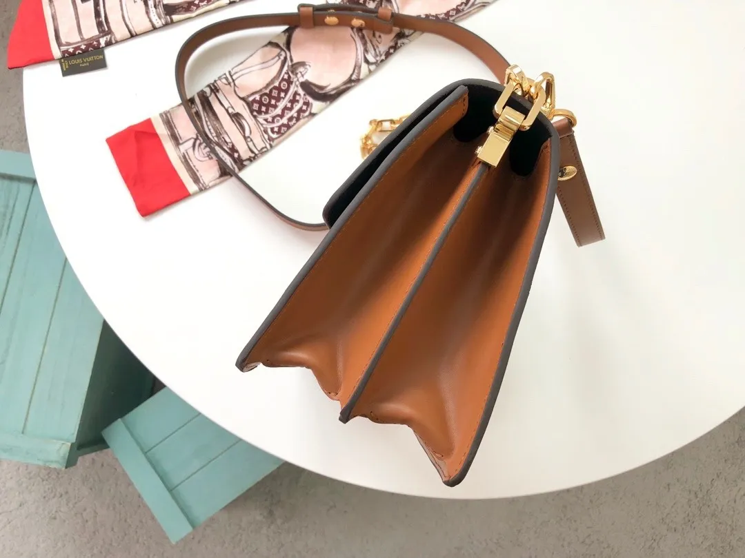 All Categories Official Website "Brand Women's Bags" Women's Bags 💙 LV 2024 New LV Crossbody Bag