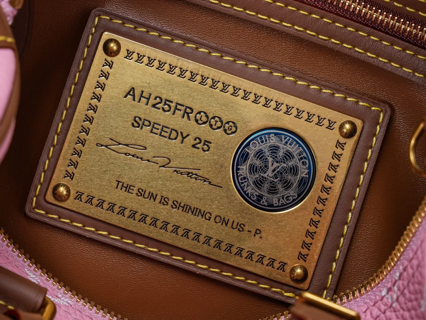All Categories Official Website "Brand Women's Bags" Women's Bags 💙 LV 2025 New LV Crossbody Bag