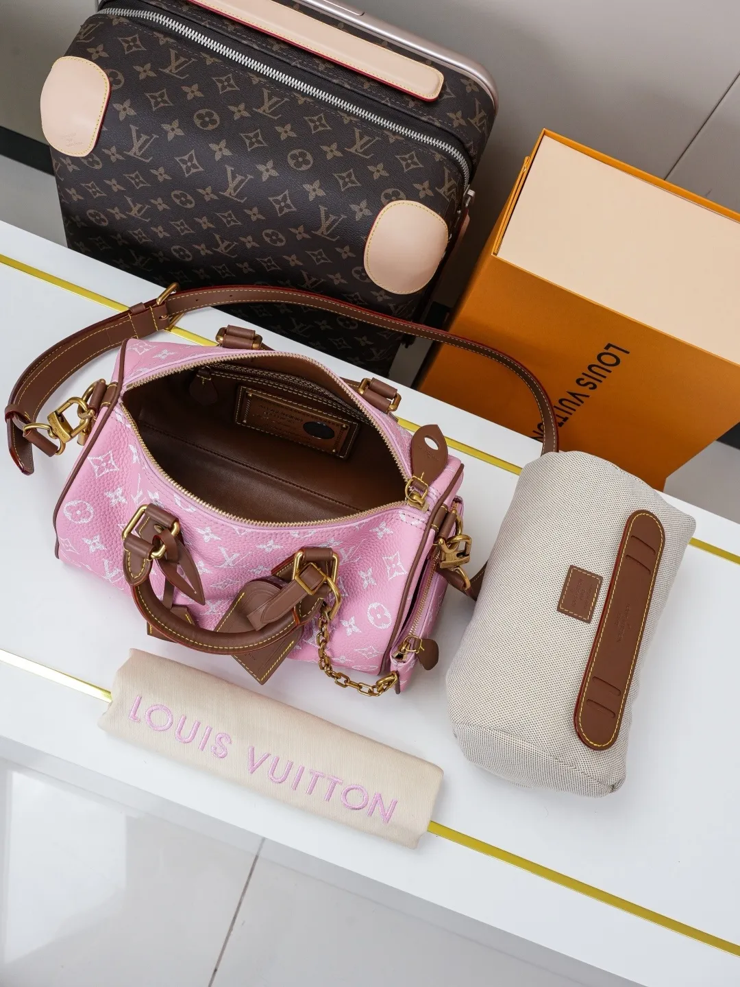 All Categories Official Website "Brand Women's Bags" Women's Bags 💙 LV 2025 New LV Crossbody Bag